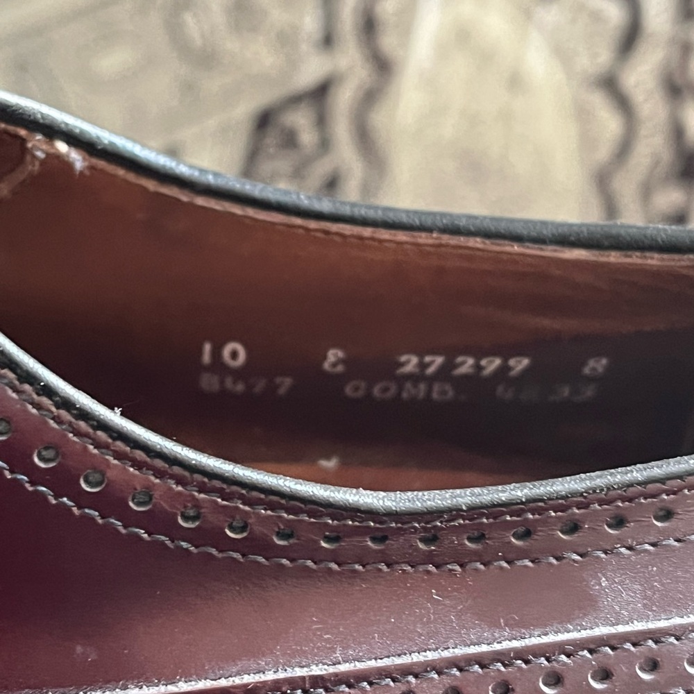 Allen-Edmonds handcrafted men’s dress shoe.  Size 10 E in excellent condition. - Picture 7 of 7